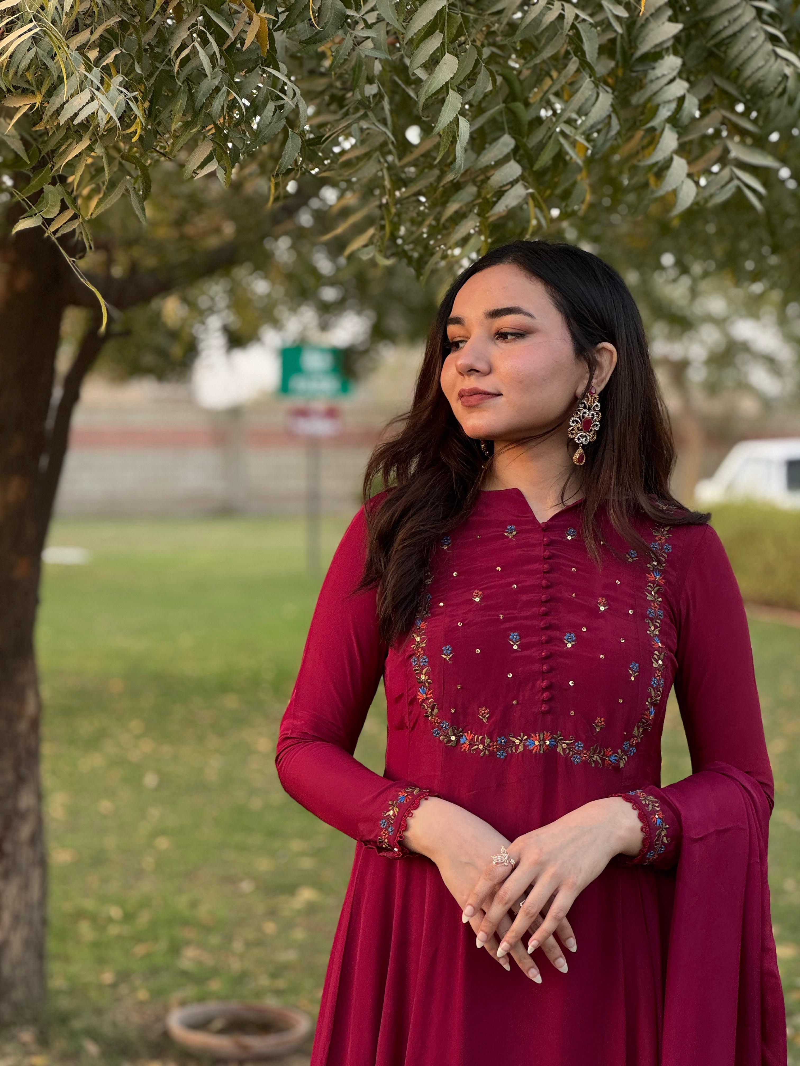 Gul-e-Amber, 3PC